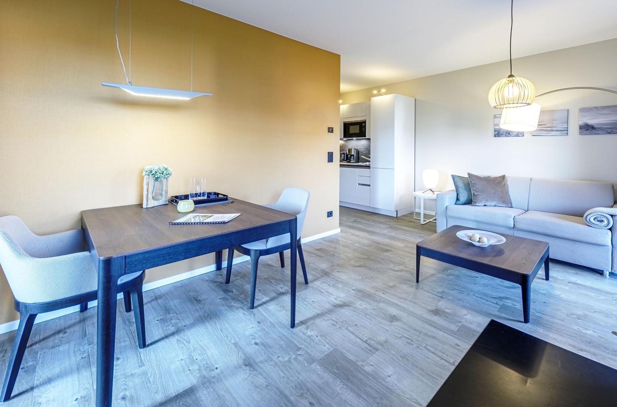 Zwei Wasser - Strandhaus Alte Seefahrtschule Aparthotel Wustrow  Buitenkant foto